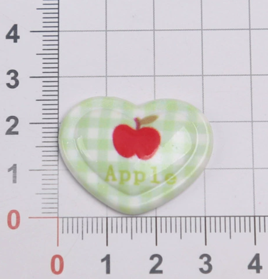 Phone Cases Junk - ハート型アップル樹脂アクセサリー10個、ジャンクフォンケース、iPadケース、ヘアクリップ、フラットバックデコレーション用。