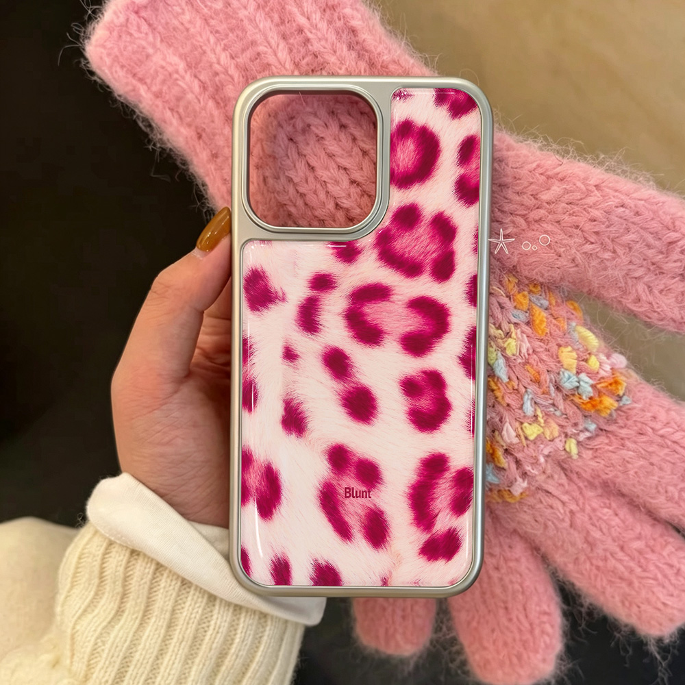 Phone Cases Blunt - 高級感のあるピンクのレオパード柄アートフォンケース iPhone 17 16 15 14