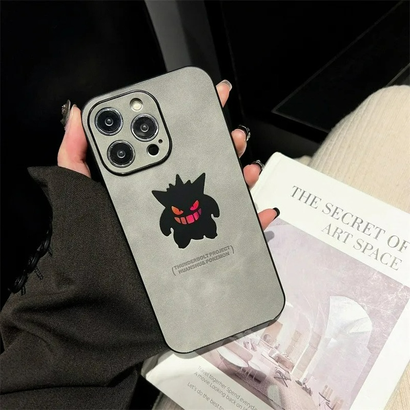 漫画アニメゲンガー革風レーザー加工スマホケース iPhone - Phone Cases Like Loopy のレビューと価格