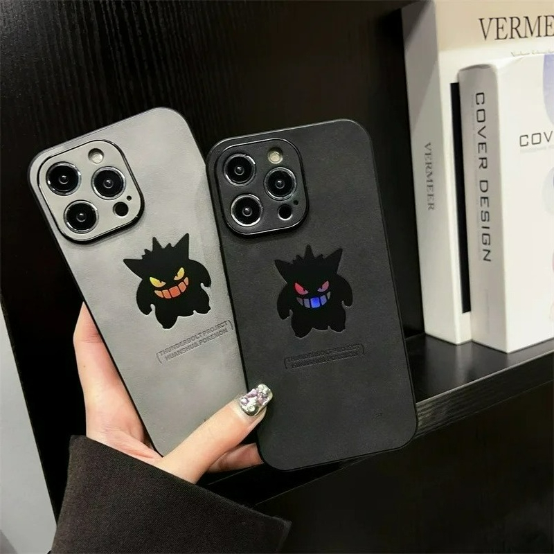 漫画アニメゲンガー革風レーザー加工スマホケース iPhone - Phone Cases Like Loopy のレビューと価格