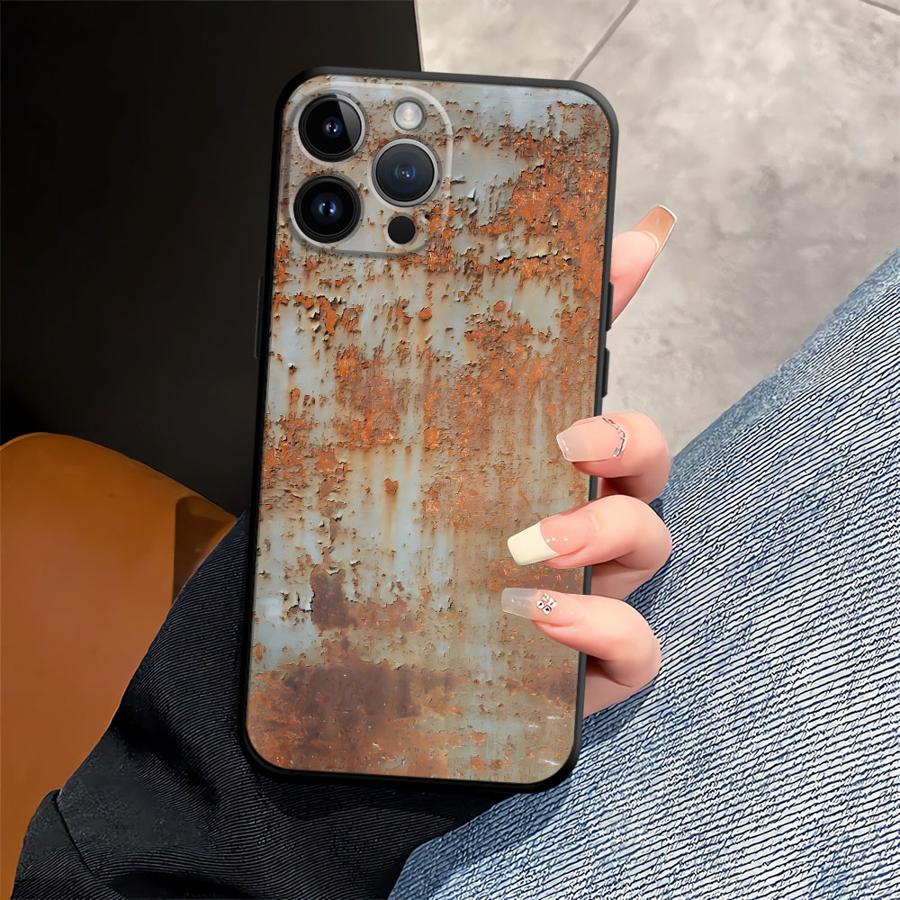 レトロな錆びデザインのiPhoneケース（iPhone 13 - Phone Cases Like Loopy のレビューと価格
