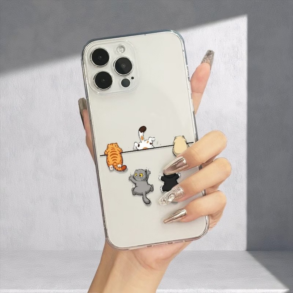 5匹のかわいい猫柄のスマホケース iPhone 11 12  - Phone Cases Like Loopy のレビューと価格